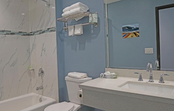 Surf City Inn image 51
